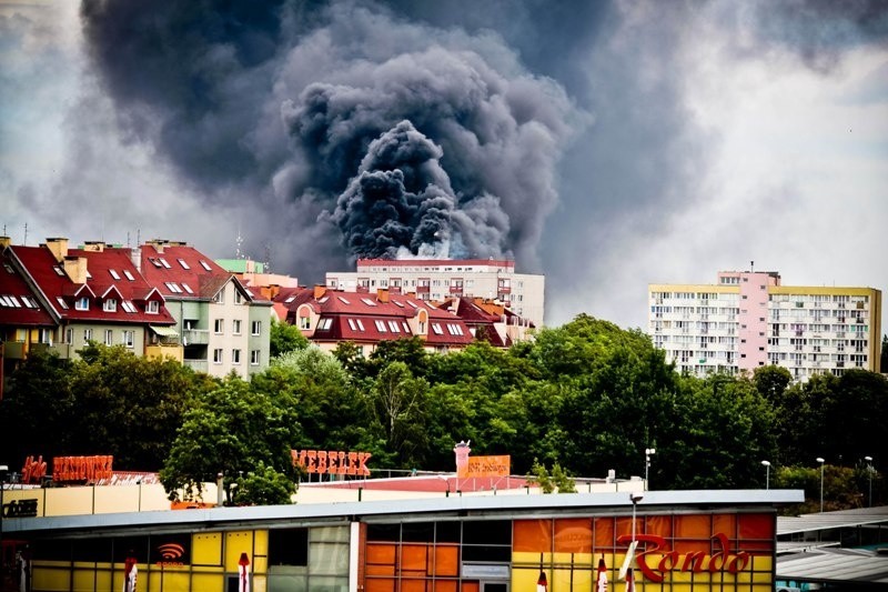 Pożar bloku przy ul. Cyryla i Metodego w Szczecininie