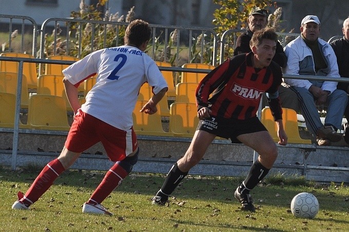 Klasa okręgowa. Źródło Krośnica - Victoria Dobrzyń 5:1