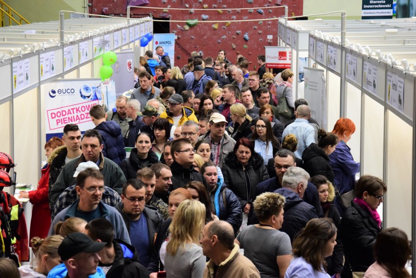 W Hali Widowiskowo-Sportowej pojawiło się przeszło 60...