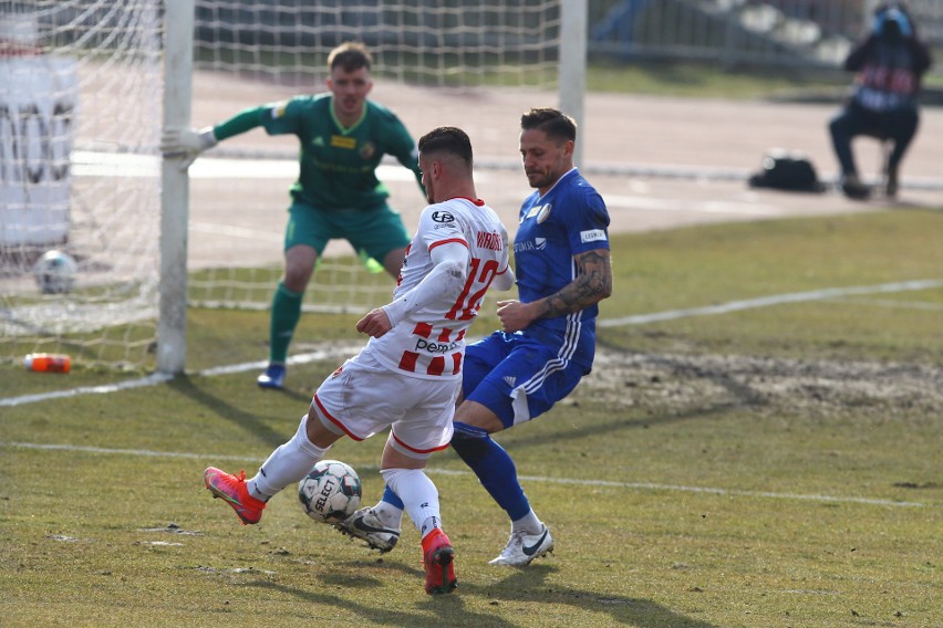 Piłkarze Apklan Resovii zremisowali z Miedzią Legnica 0:0 w...