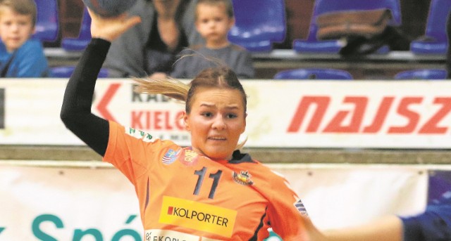 Agnieszka Małecka to czołowa zawodniczka Korony Handball.