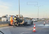 Pożar samochodu osobowego na autostradzie A1 - na szczęście bez poszkodowanych