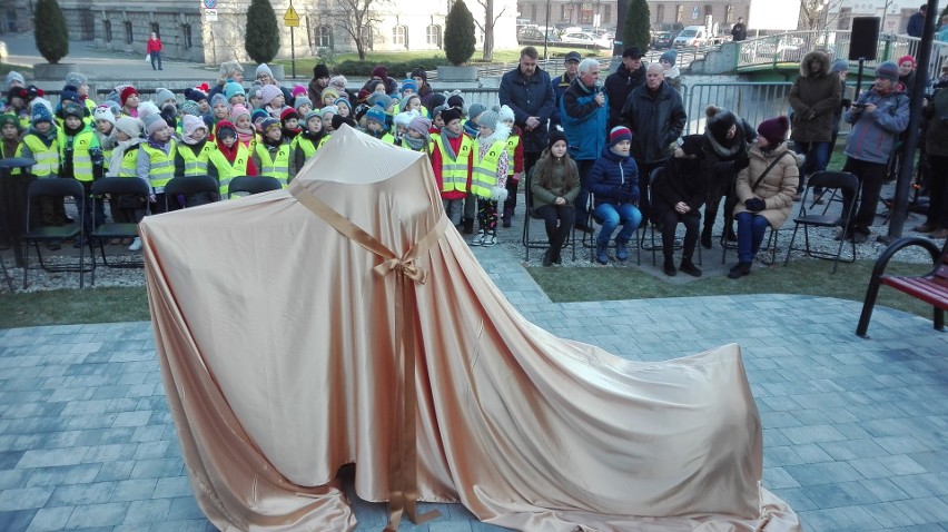 Pomnik Pampaliniego w Bielsku-Białej. Ciche odsłonięcie ZDJĘCIA