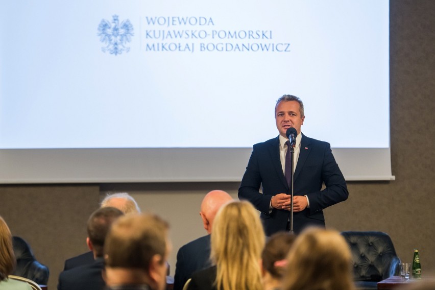 Mocne słowa i burzliwe dyskusje. Za nami pierwsza konferencja samorządowa "Czas na regiON". O czym dyskutowano w Toruniu?