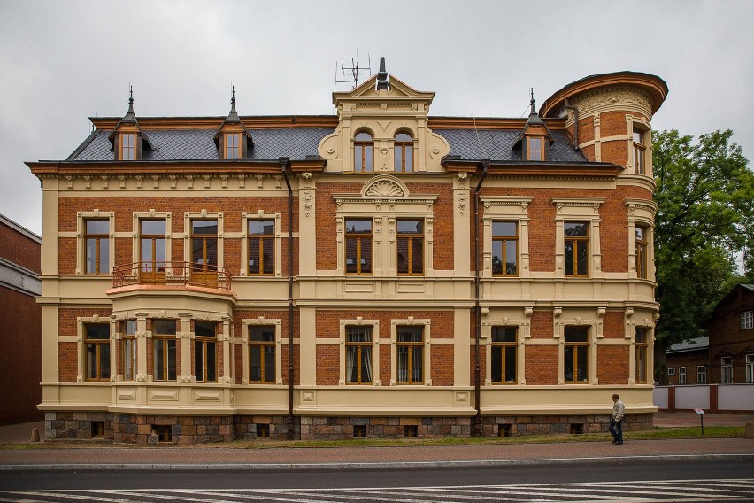 Pałacyk Beckera w Białymstoku. Nad jego odrestaurowaniem pracuje prywatny przedsiębiorca. Zabytek ma służyć mieszkańcom Białegostoku