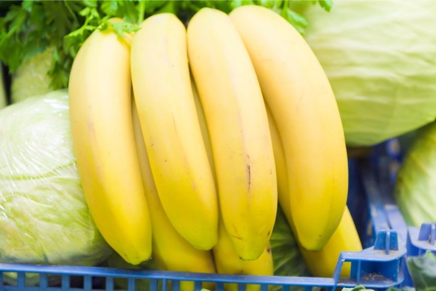 100g bananów to aż 90 kalorii