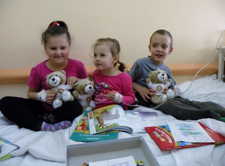 Przedświąteczna niespodzianka od Rotary Club dla dzieci ze szpitala (zdjęcia)