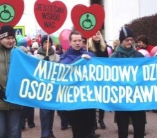 Niepełnosprawni i ich rodziny przeszli ulicami miasta