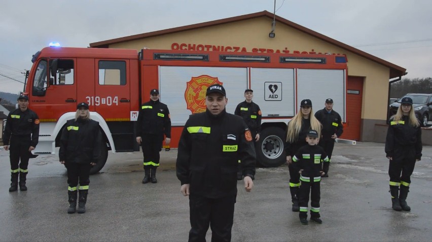 "Pajacyki dla Moniki". Strażacy z Bolmina zapraszają do wyjątkowego wyzwania i pomagają chorej na mukowiscydozę Monice Luty z Chęcin [WIDEO]