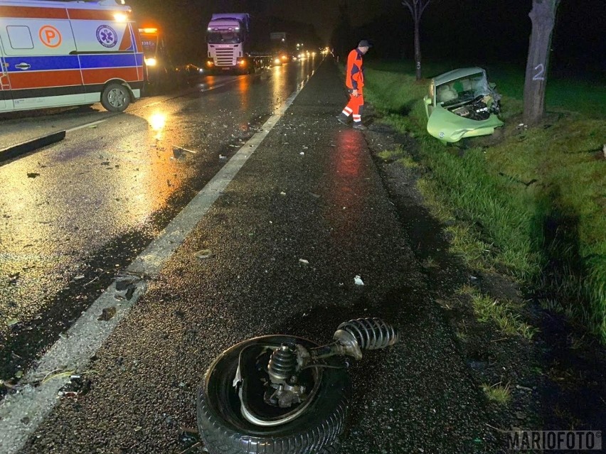 Wypadek na drodze krajowej nr 46 w Opolu. Zderzenie dwóch samochodów