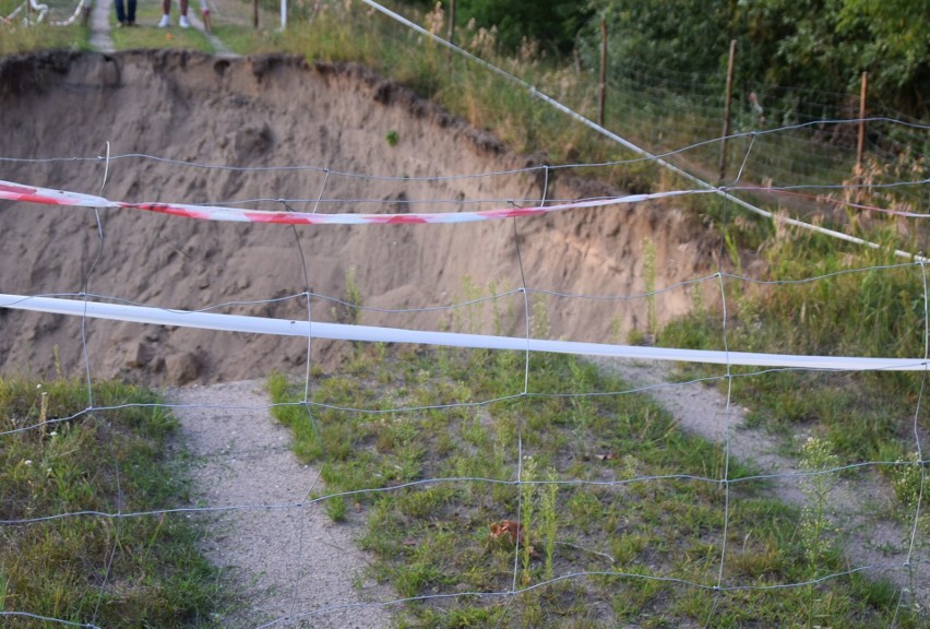 Ostrołęka. Przerwany wał. Prezydent Łukasz Kulik oszacował koszty naprawy. Bardzo duża kwota