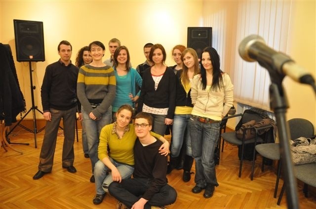 W zajęciach bierze udział szóstka młodych niemodlinian. Trójka uczestników przyjechała aż z Wrocławia