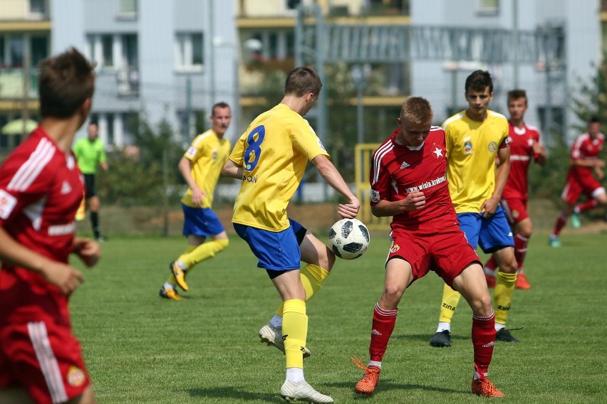 Centralna Liga Juniorów: Mimo kłopotów klubu - wiślacki tercet w grze [ZDJĘCIA]