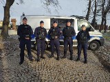 Policjanci ruszyli z pomocą poszkodowanych w wypadku na autostradzie w okolicach MOP w Cieszacinie [ZDJECIA]