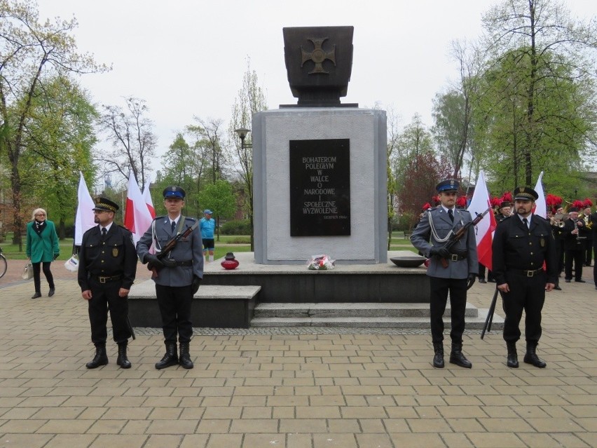 Tak Piekary Śląskie obchodziły Święto Konstytucji 3 Maja ZDJĘCIA