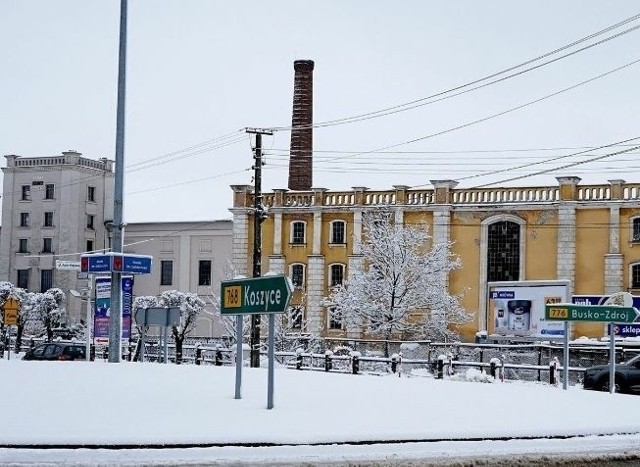 W ostatnich dniach śnieżyce spowodowały trudną sytuacje na drogach w gminie Kazimierza Wielka