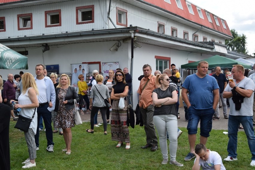 Letnia sielanka z Radiem JARD. Będzie muzycznie, smacznie i z mnóstwem atrakcji! 