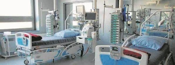 Szpitale podlegające samorządowi województwa wyposażone są w...