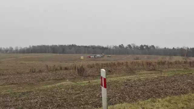 Chwilę przed godziną 10 doszło do wypadku na polu pod Suchorzem. Zginął 58-letni rolnik.