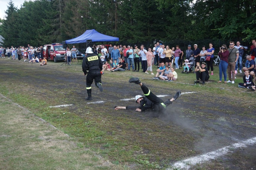 Do zawodów stanęło 11 drużyn z gminy Karniewo