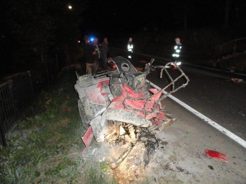 Śmiertelny wypadek na DK 75 w Mochnaczce Wyżnej. Zderzył się samochód osobowy i quad [ZDJĘCIA]