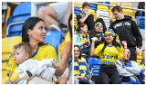 Zachwycające fanki Arki Gdynia! Kibicują i imponują kobiecym wdziękiem. Inne kluby mogą Arce Gdynia pozazdrościć fanek!
