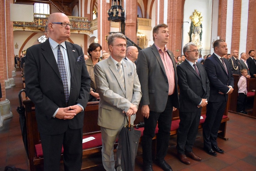 Obchody węgierskiego święta narodowego odbywały się we...