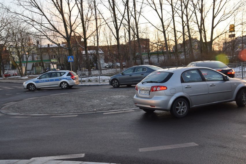 Odsłonięcie płyty pamiątkowej w hołdzie dla Sławomira Pajora w Zintegrowanym Centrum Przesiadkowym [ZDJĘCIA]