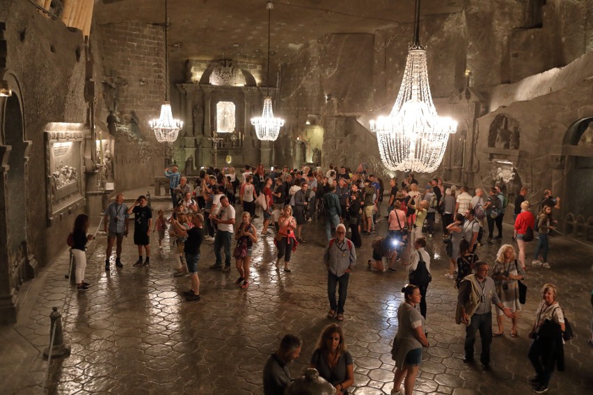 Turyści wrócili do Wieliczki. Ponad 1,5 mln gości w Kopalni Soli w 2023 roku. 50 milionów zwiedzających od 1945 roku 