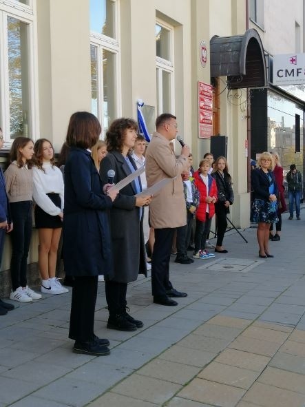 Tablica upamiętniająca dzieci z białostockiego getta