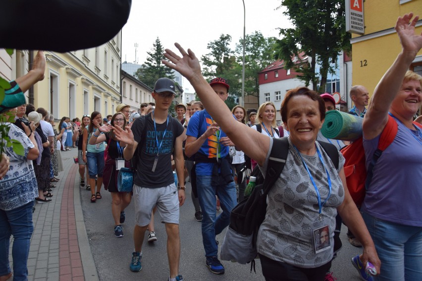 Piesza pielgrzymka po raz 35. wyruszyła na Jasną Górę.