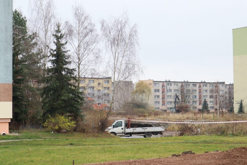 Protest mieszkańców Retkini. Lokatorzy bloków nie chcą nowego wieżowca przy Maratońskiej