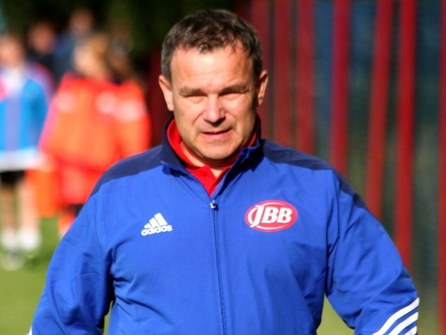 Trener Tęczy JBB Łyse Dariusz Narolewski będzie miał do dyspozycji silną kadrę na przyszły sezon.
