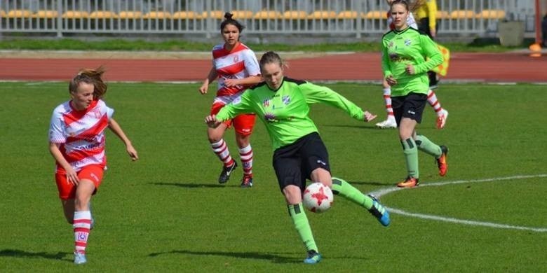 Odkąd ta zawodniczka powróciła do futbolu po trzyletniej...