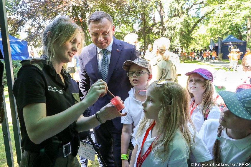 Bohaterski Dawid z Dąbrówki otrzymał medal od prezydenta RP