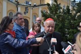Biskupi na Jasnej Górze podpisali akt oddania Polski w macierzyńską niewolę miłości Maryi [ZDJĘCIA]