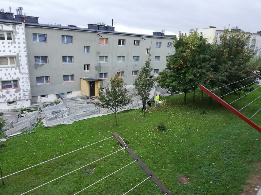 Zniszczenia w Pińczowie, przy ulicy  Sikorskiego