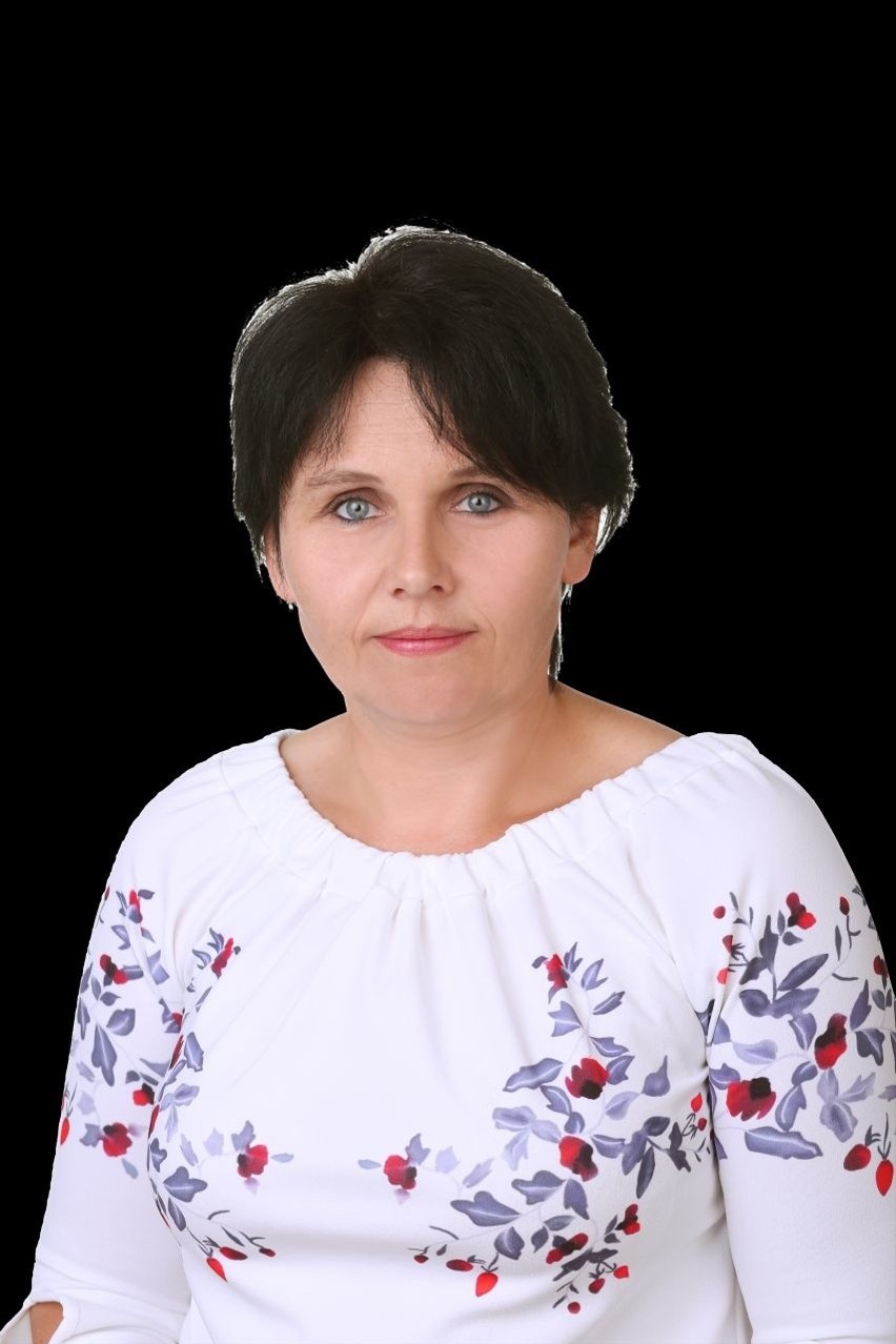 Aneta Anna Dąbrowska, 44 lata....