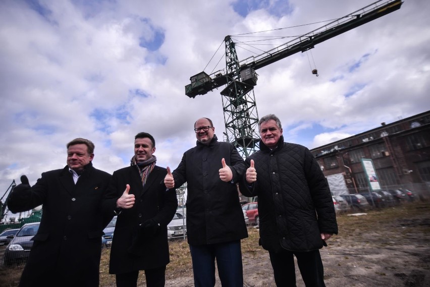 Konkurs na oświetlenie dźwigu Stoczni Gdańsk ogłoszono w...