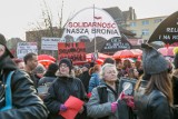 „Moje ciało, mój wybór” - kobiety wyszły na ulice Krakowa [STRAJK KOBIET]
