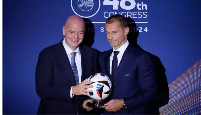 Prezydent FIFA Gianni Infantino (z lewej) i Prezydent UEFA Aleksander Ceferin (z prawej).