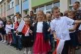 ŻARY. Miejska inauguracja roku szkolnego w żarskiej "Ósemce". Szukajcie się na zdjęciach!