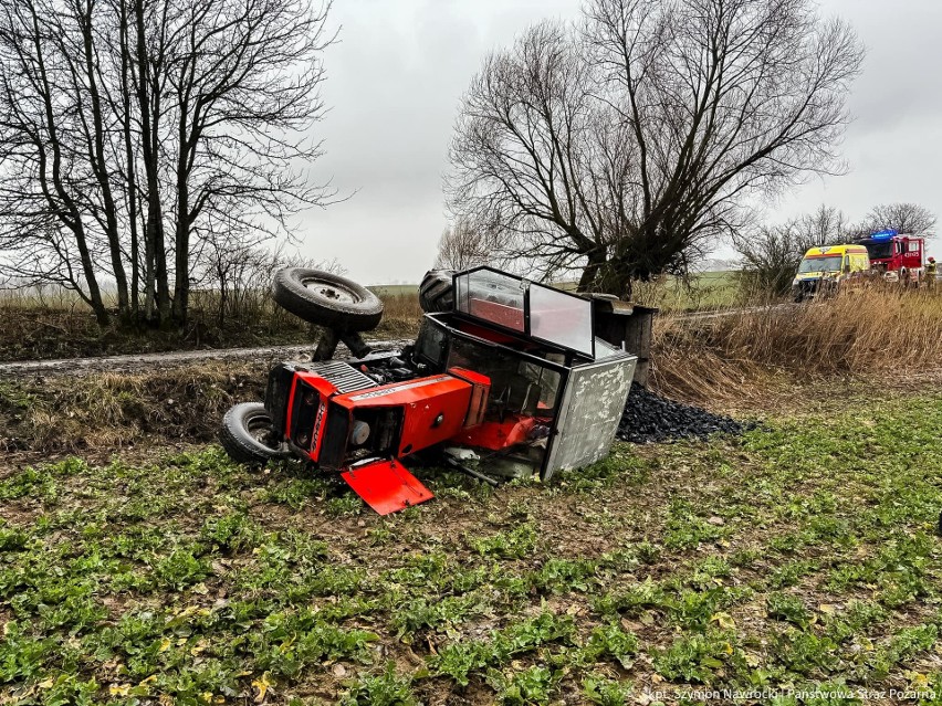 Traktorzysta nie zachował ostrożności