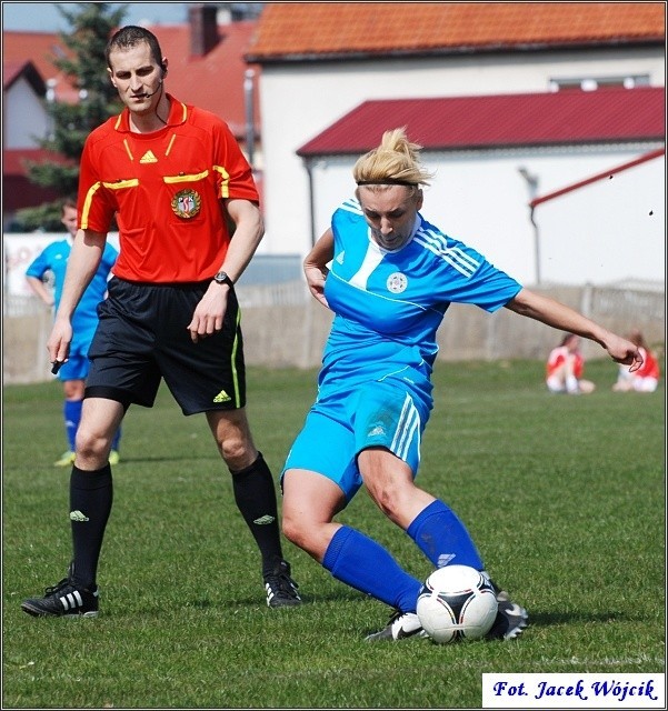 Victoria SP2 Sianów - Polonia Środa Wlkp. 0:0