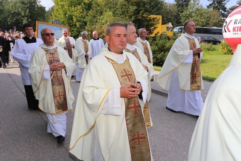 Poświęcenie odbudowanej wieży na Świętym Krzyżu