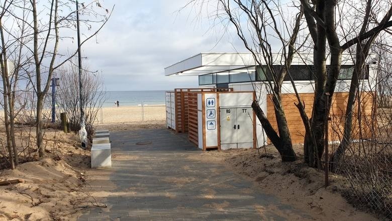 Drogocenne toalety na plaży w Gdańsku. Sześć sanitariatów za blisko 6 mln zł 