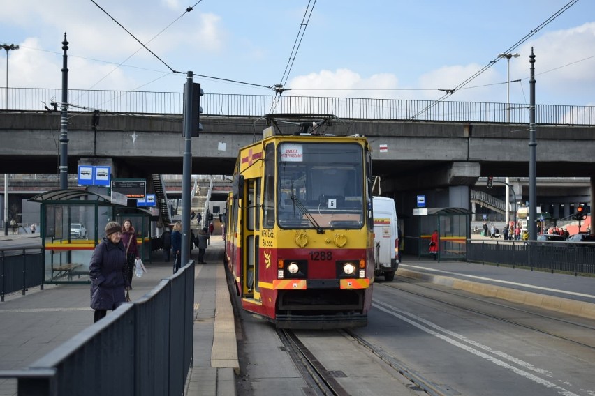 Wypadek na al. Bandurskiego. Zderzyły sie tramwaje [zdjęcia]