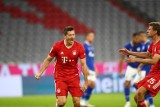 Bayern Monachium - Sevilla 24.09.2020 r. "Lewy" z trofeum Gdzie oglądać transmisję w TV i stream w internecie? Wynik meczu, online, relacja