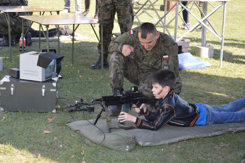 Piknik Niepodległościowy Służb Mundurowych w Opolu.