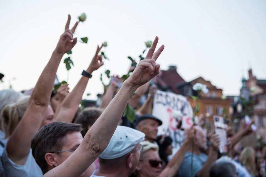 Kontrmiesięcznica Obywateli RP